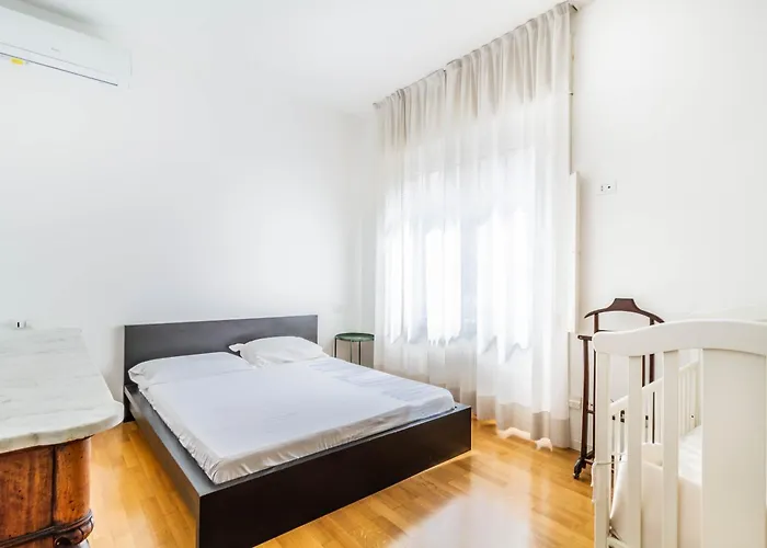 Domusmi Gozzano-4 * Mailand